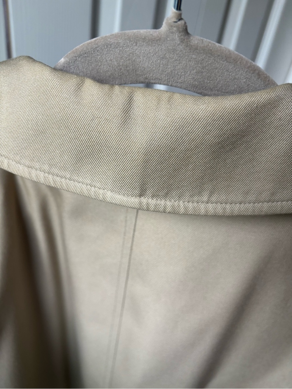 Burberry Men’s Trench Coat - Picture 7 of 8
